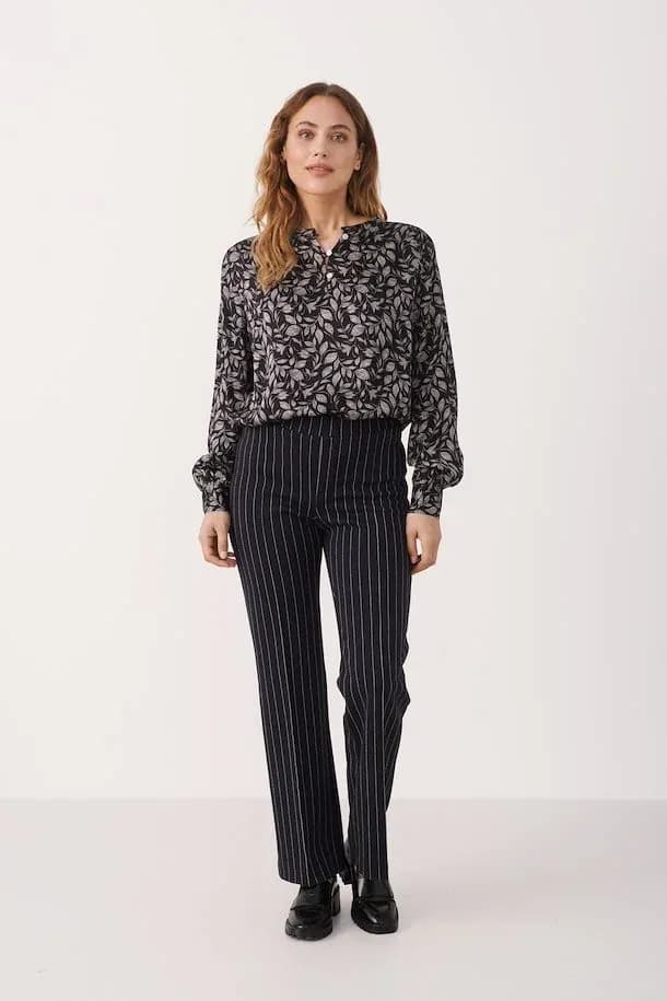 Pantalone Part Two - 30305506